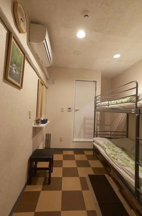Hotel 3000 Jyuraku Tokyo Hostel