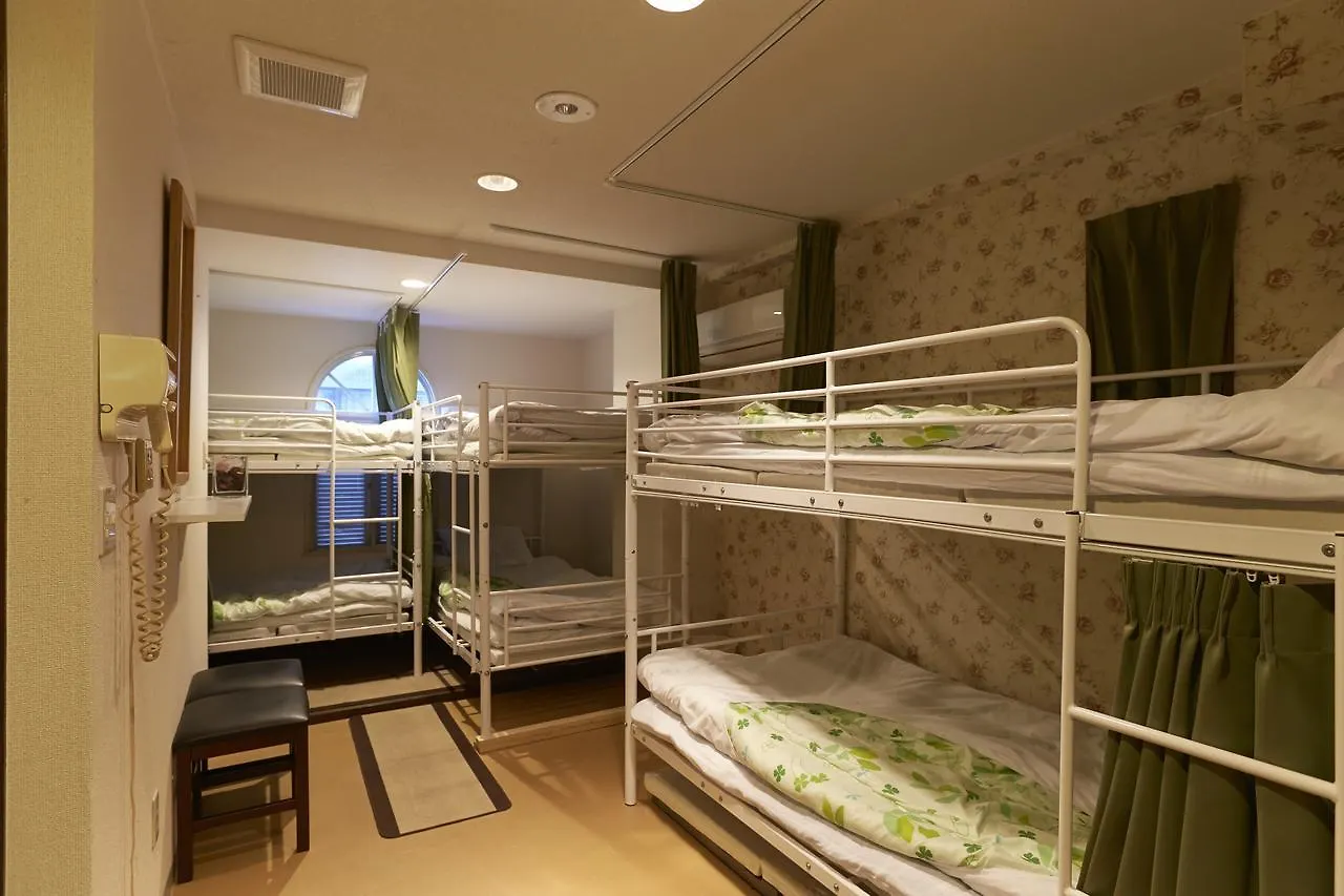 Hotel 3000 Jyuraku Tokyo Hostel